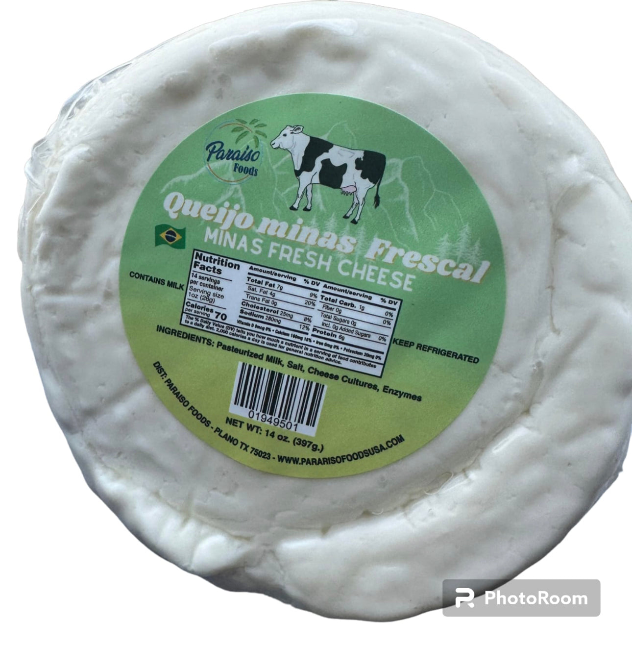 Queijo Minas Frescal 397g. Minas fresh cheese.